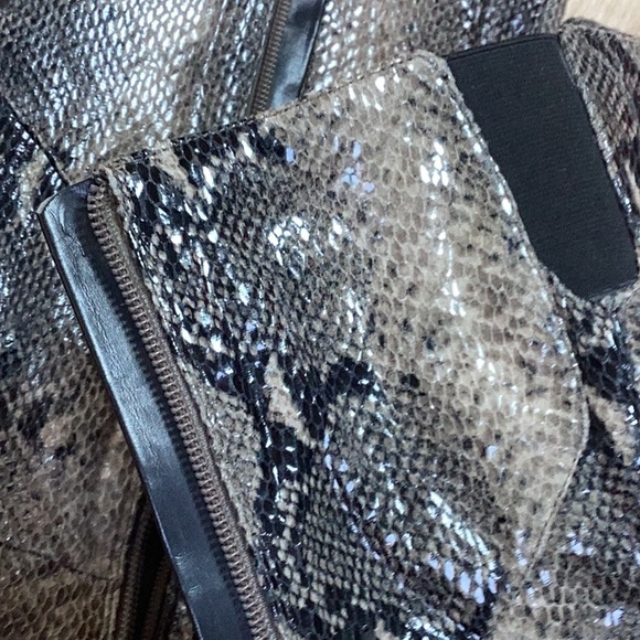 Nine West Faux Snakeskin Reptile Print High Heel Stiletto Pointed Toe Knee Boot - Picture 7 of 12